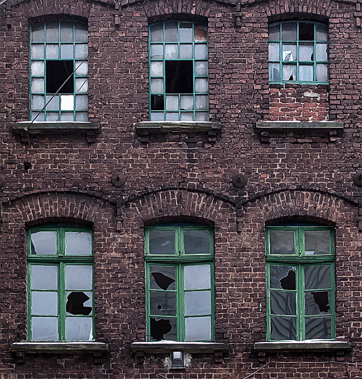 A 2 Fassade Fenster IMG_5895-Bearbeitet_DxO als Smartobjekt-1 Kopie.jpg